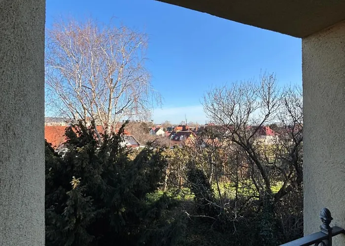 Katona Jozsef Utcai Panzio * 케츨리